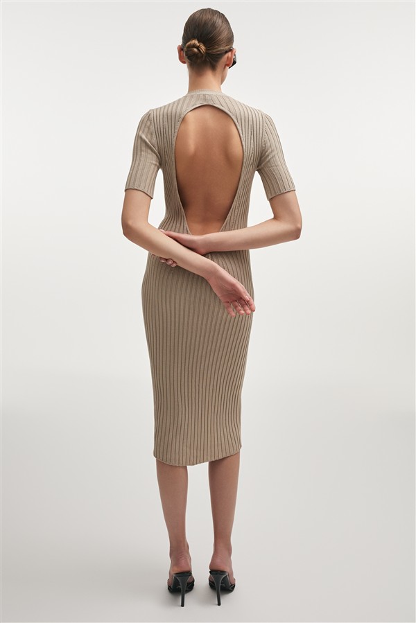 NR FEMME KNITTED MAXI DRESS GREY